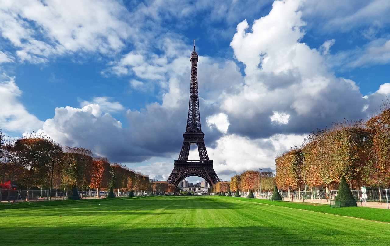 Paris Tour Package
